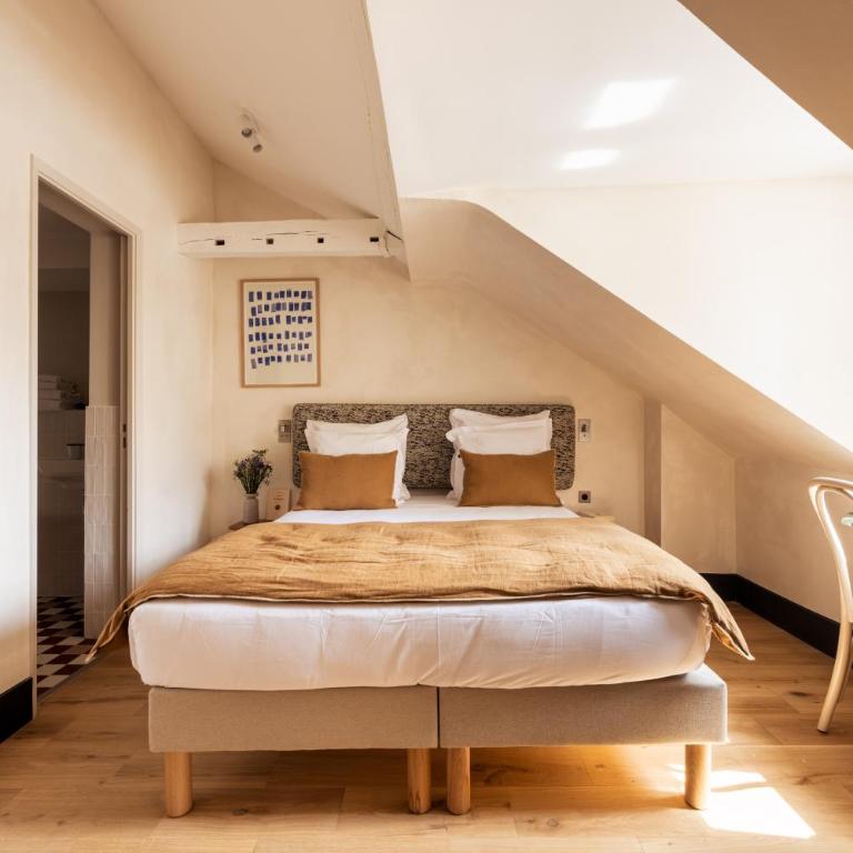 Maison Gaîté - Chambre Triple de Luxe - 10