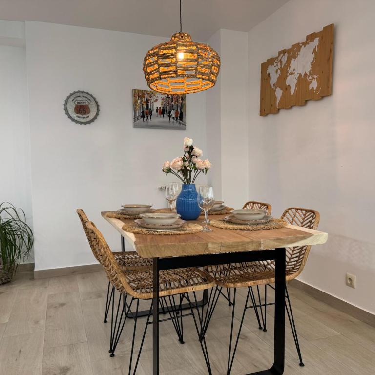 Encamp con encanto Apto con 2 hab WiFi y Pk - Apartment mit 2 Schlafzimmern - 55