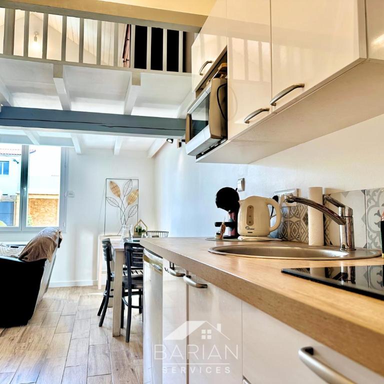 Duplex confortable avec climatisation et cour - ménage et linge inclus - Casa con 1 dormitorio - 10