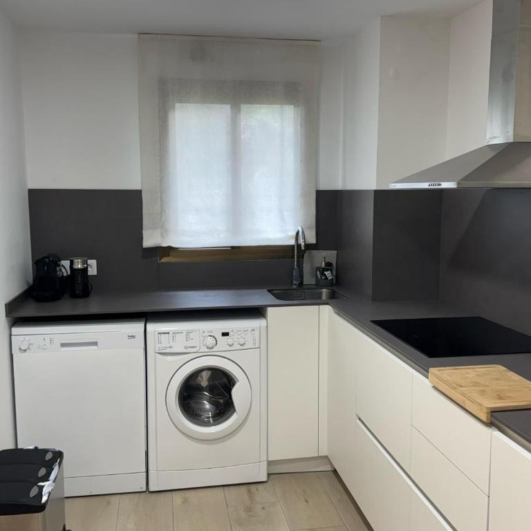Encamp con encanto Apto con 2 hab WiFi y Pk - Apartment mit 2 Schlafzimmern - 63