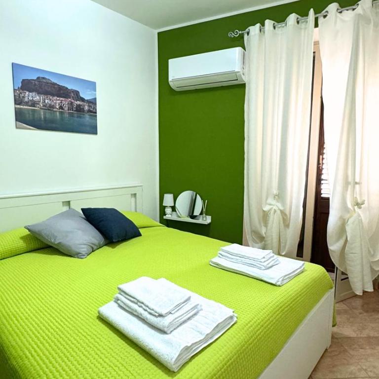 Cefalu Shore House - 100m to sea - Appartamento con 2 Camere da Letto - 1