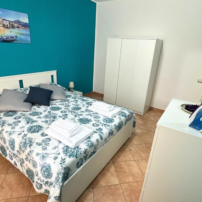 Cefalu Shore House - 100m to sea - Appartamento con 2 Camere da Letto - 2
