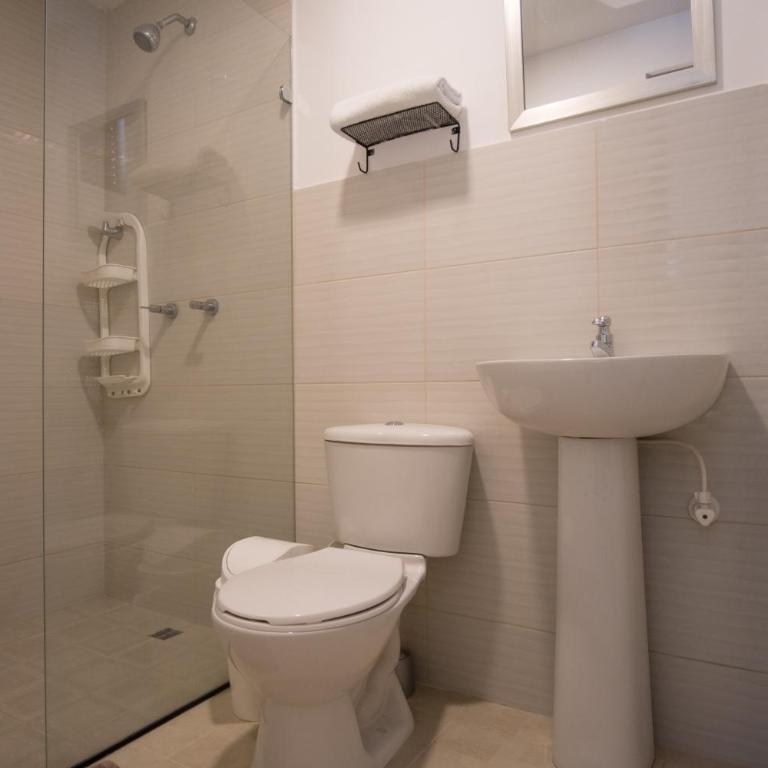 Edificio Fenicia Lofts Laureles - Apartamento Superior con balcón - 53