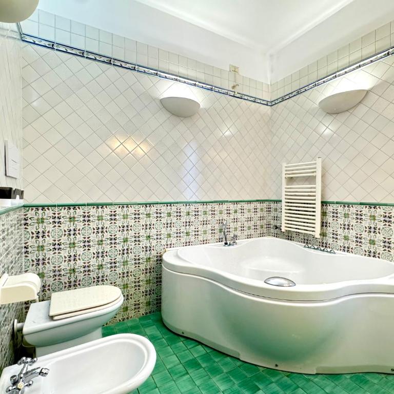 Appartamenti Ca delle Rose - Carraro Immobiliare - Family Apartments - Three-Bedroom Apartment - 8