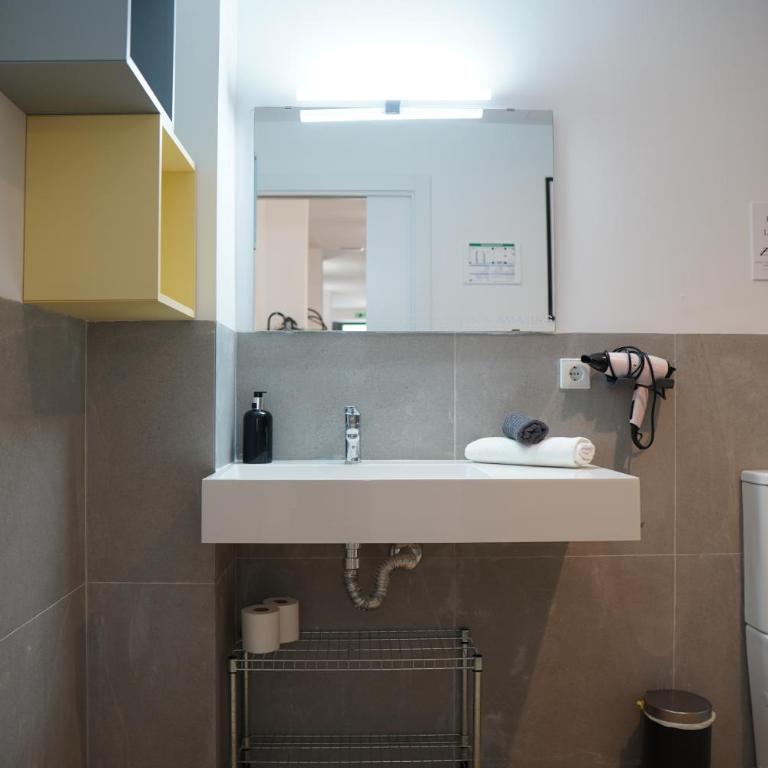 Loft Céntrico & Lujoso - Two-Bedroom Apartment - 19