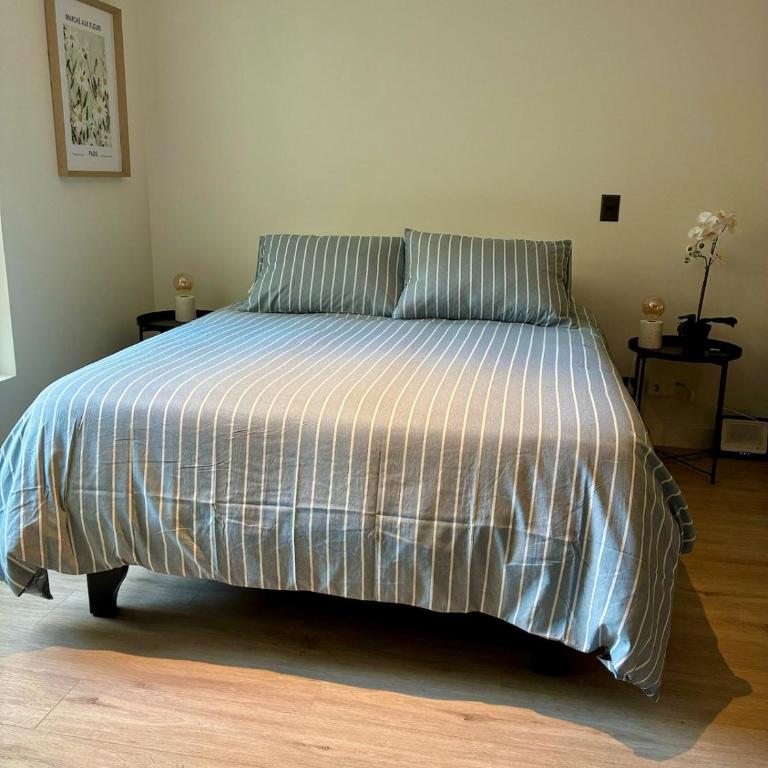 Moderno departamento próximo a metro y barrio Italia Ñuñoa - Apartamento de 1 dormitorio - 2