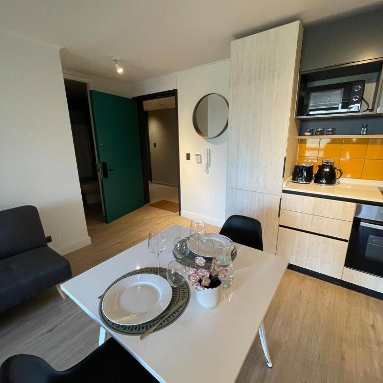 Moderno departamento próximo a metro y barrio Italia Ñuñoa - Apartamento de 1 dormitorio - 35