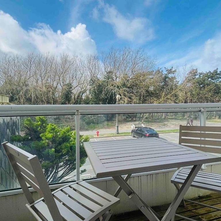 Appart T3 pinède 5 min de la plage - Appartement 2 Chambres - 1
