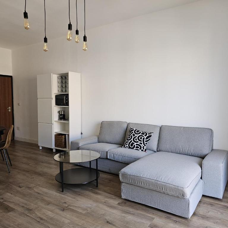 Gallipoli Elegant Stay - Appartamento con 2 Camere da Letto e Balcone - 4