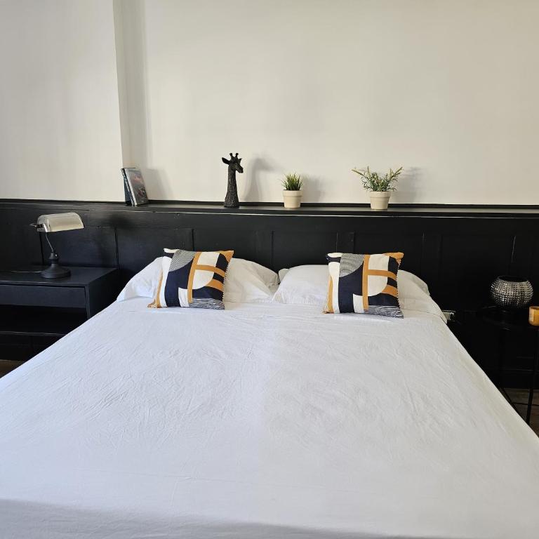 Gallipoli Elegant Stay - Appartamento con 2 Camere da Letto e Balcone - 10