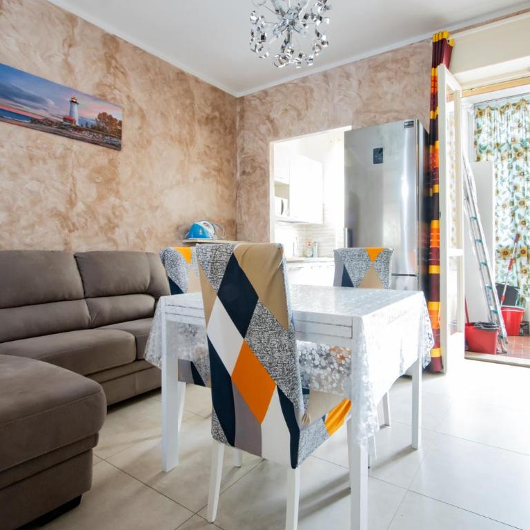 [Reni House]-Bright apartment+free park - Two-Bedroom Apartment - 7