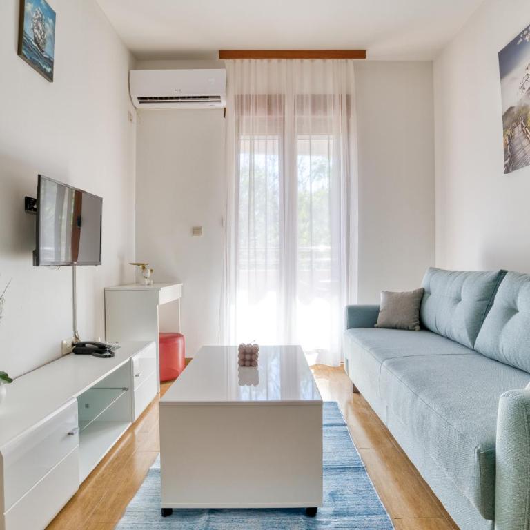 Garni Hotel Milica - Premier One-Bedroom Apartment with Sea View - 16