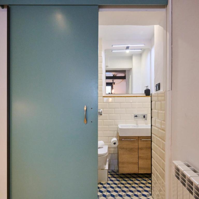 Casa Wilson by MyRentalHost - Two-Bedroom Apartment - 11