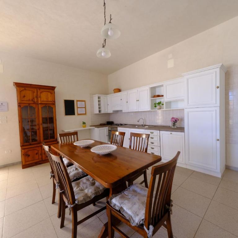 Tenuta con due abitazioni indipendenti - Villa - 20