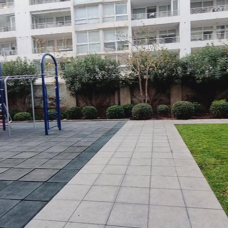 Moderno Excelente Ubicación Depto en Las Condes - Apartamento con balcón - 31