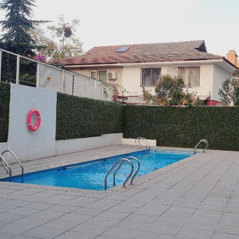 Moderno Excelente Ubicación Depto en Las Condes - Apartamento con balcón - 32