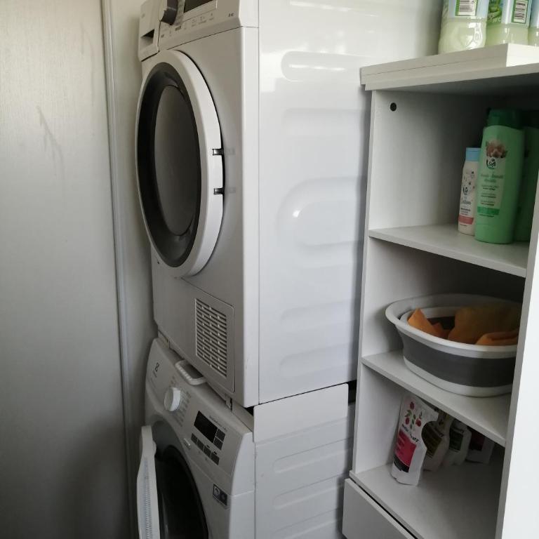 Chambres près des 24H avec 1 lit et 1 lit d'appoint -60kg - Zweibettzimmer - 13