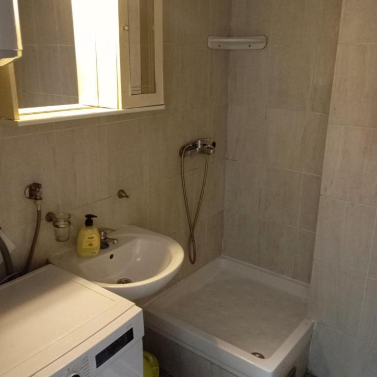 Barka - Apartman sa 1 Spavaćom Sobom - 8