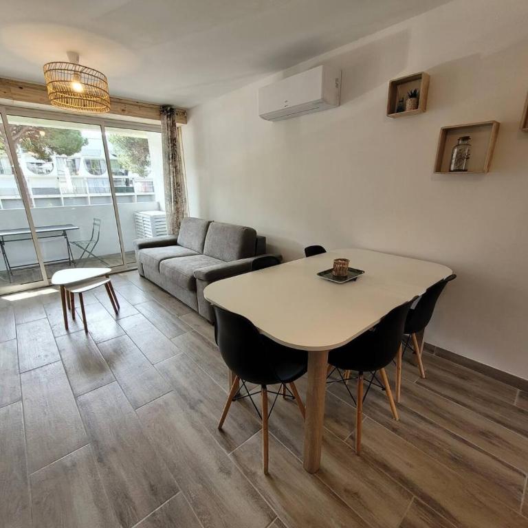 Appartement 37m2, parking, wifi, clim, centre-ville port - One-Bedroom Apartment - 3