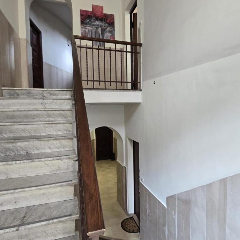 RBR Relax Boutique Rome - adiacente metropolitana per il centro di roma - Appartamento su 2 Livelli - 52