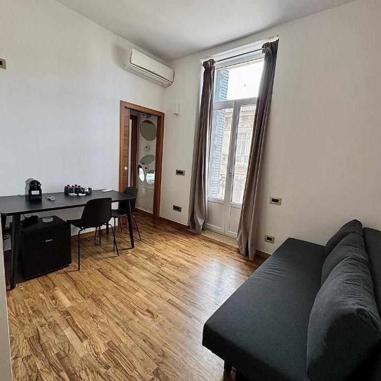 Dimora Petruzzelli - Appartamento Deluxe con 2 Camere da Letto e Balcone - 8