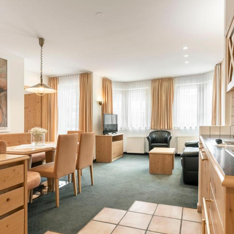 Appartements Aurikel Corso - Apartment A mit 2 Schlafzimmern - 5