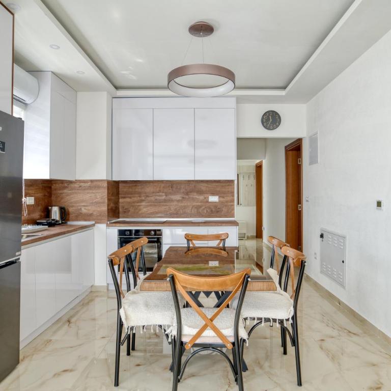 Apartments Ljubica - Three-Bedroom Apartment with Sea View - 22