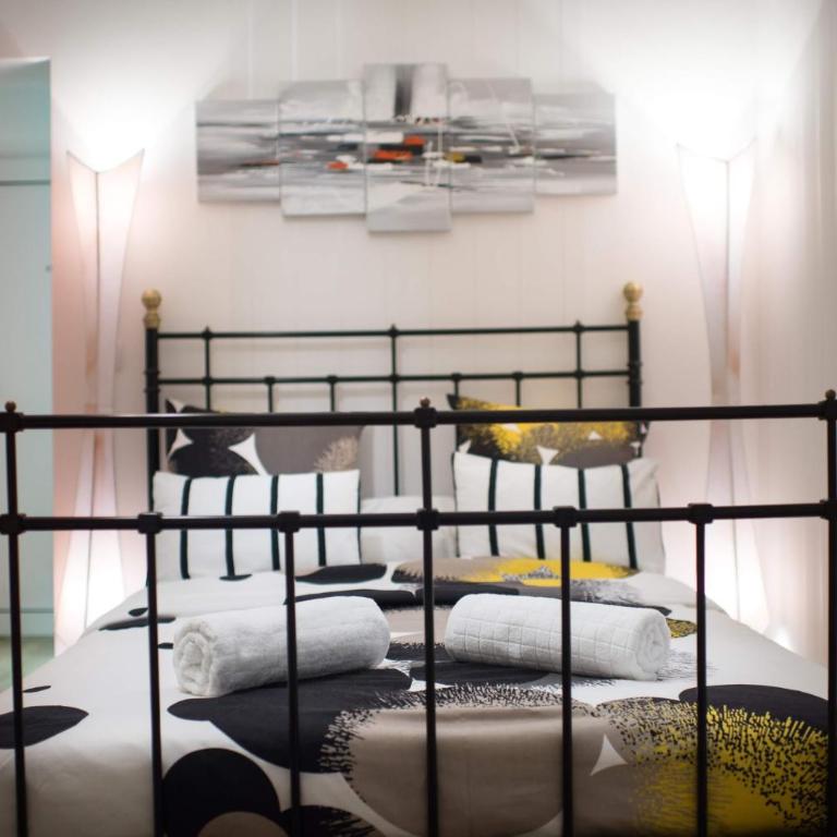 Central charm 2BR and modern apt-All is walkable - Apartman sa 2 Spavaće Sobe - 4