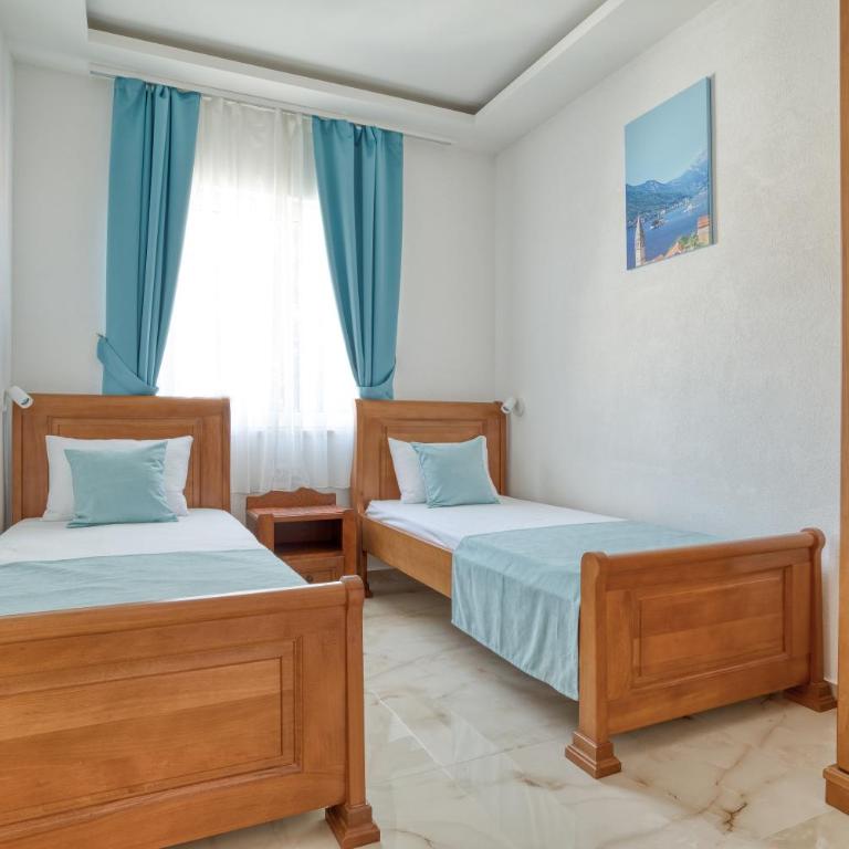 Apartments Ljubica - Three-Bedroom Apartment with Sea View - 40