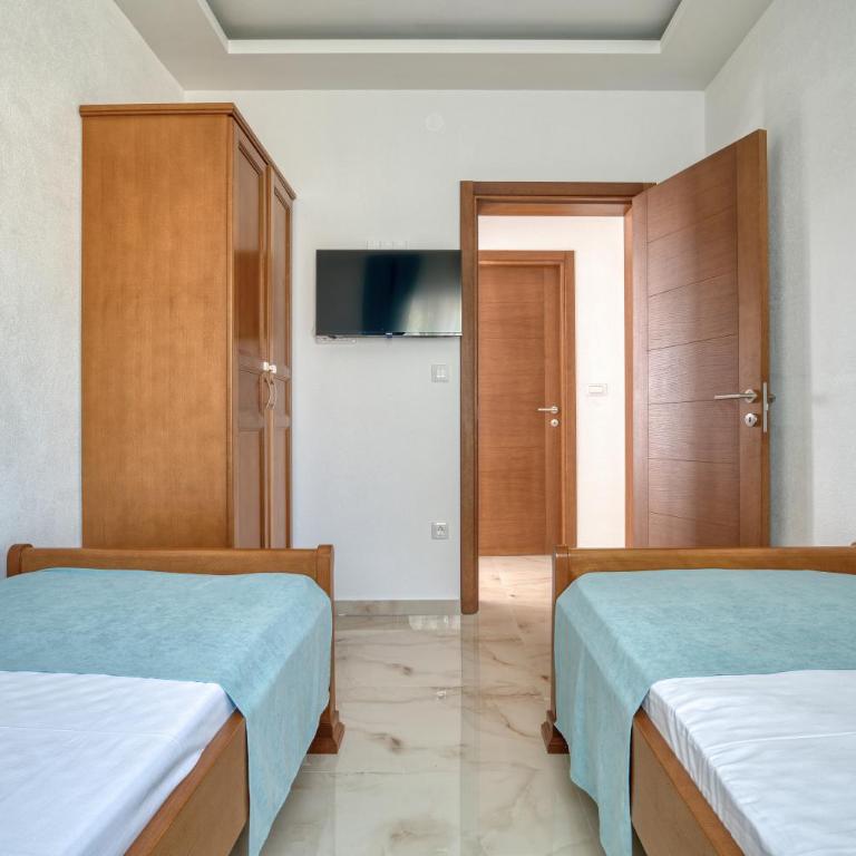 Apartments Ljubica - Three-Bedroom Apartment with Sea View - 39