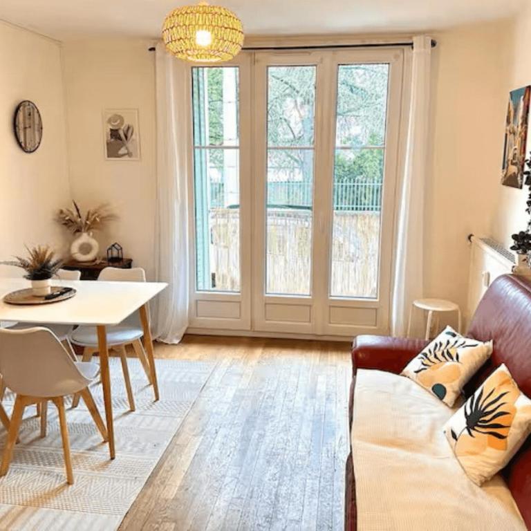 LE LOGIS DE L'ARQUEBUSE GARE, Centre ville et Cité Gastronomique - Apartment mit 3 Schlafzimmern - 21