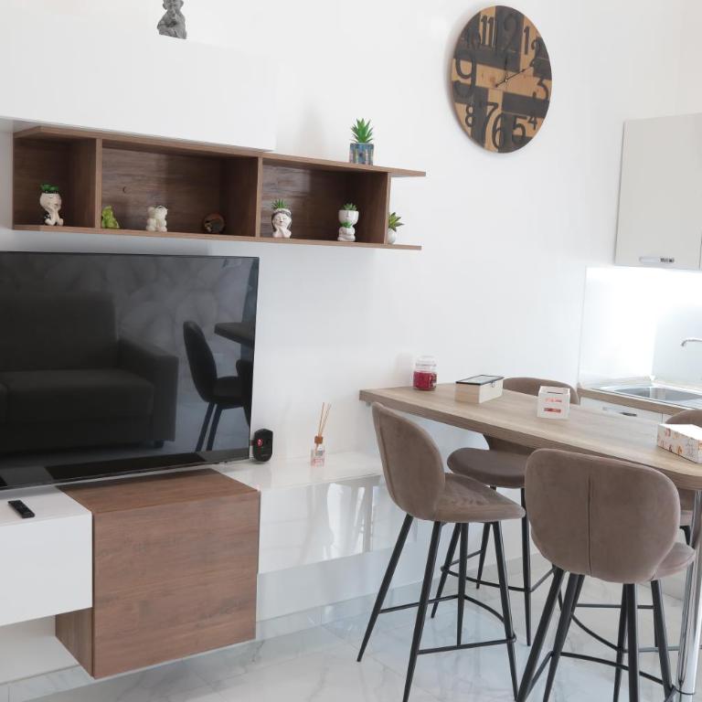 Casa Cinzia - Appartamento con 1 Camera da Letto - 2