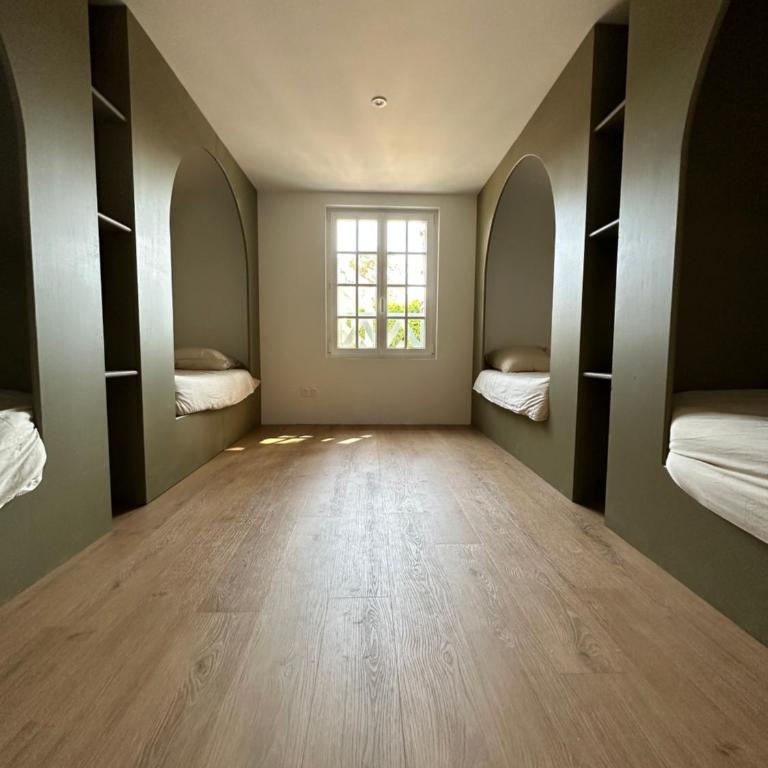 La Maison Léon - Posto Letto in Dormitorio Misto - 8