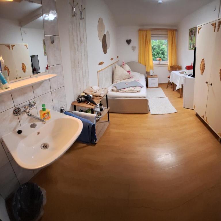 Haus Hoogendam - Camera Singola Standard con Bagno in Comune - 5