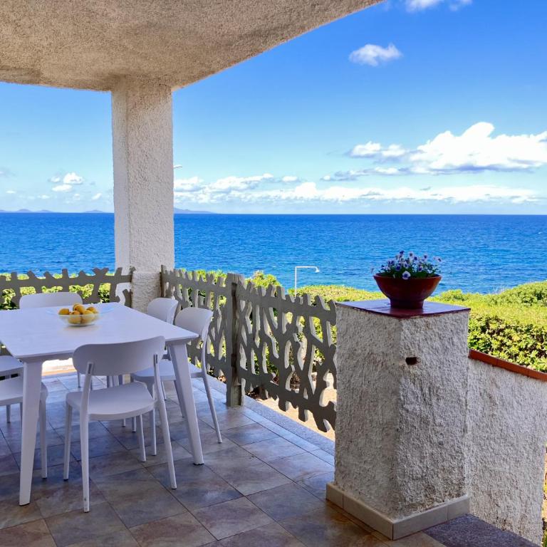 Villa sul mare con giardino e vista mozzafiato - Villa con Vista Mare - 1