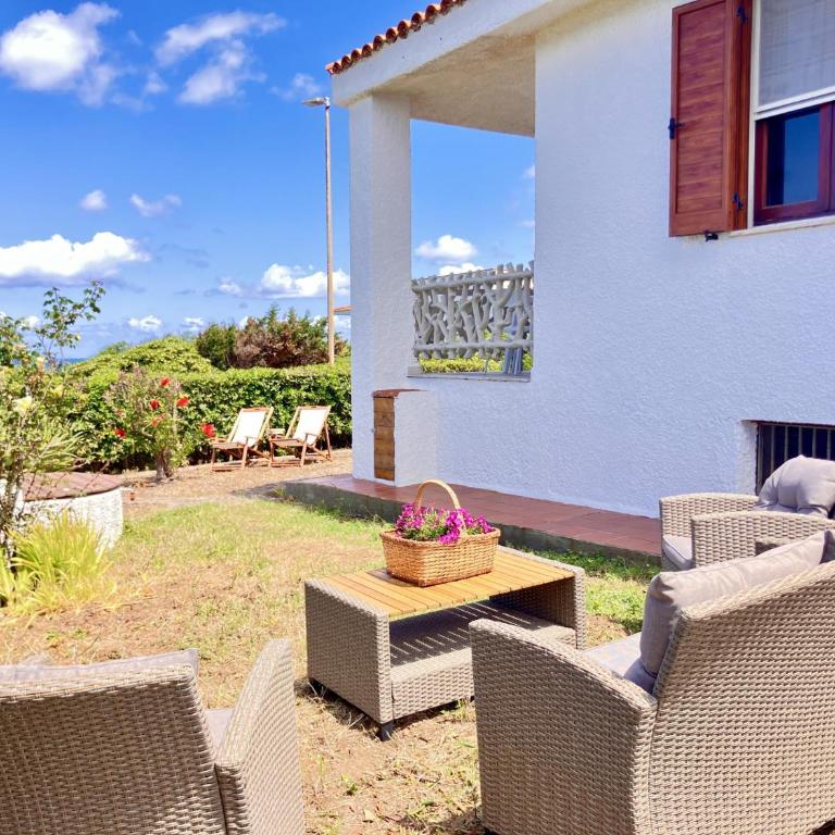 Villa sul mare con giardino e vista mozzafiato - Villa con Vista Mare - 35