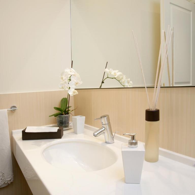 Caput Mundi Suite - Appartamento Standard - 36