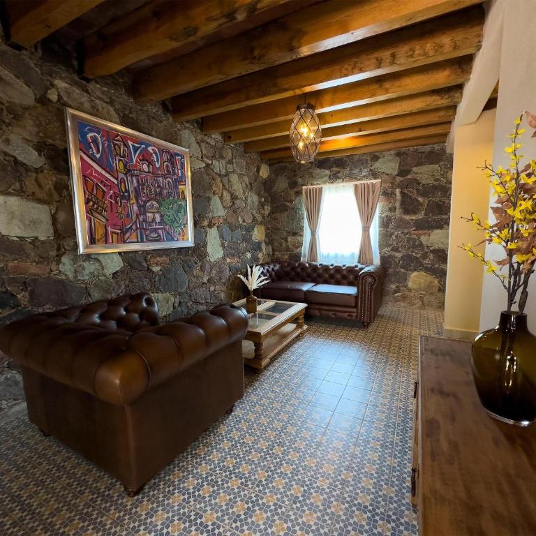 Tierra Adentro Hotel, Fashion Grill & Spa - Standard Double Room with Two Double Beds - 1