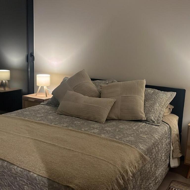 Precioso departamento nuevo con estacionamiento - Apartamento de 2 dormitorios - 3