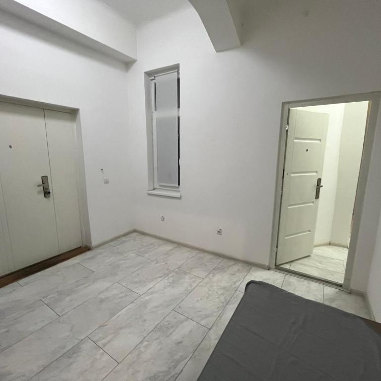 Pablo MovieSTAR - One-Bedroom Apartment - 12