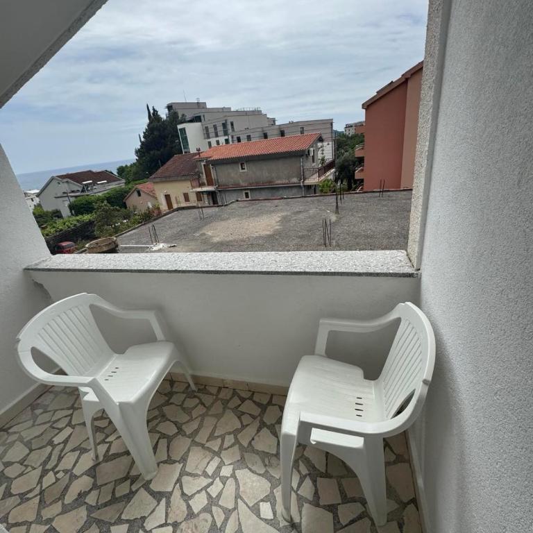 Guesthouse Vila Tamburic - Double Room with Balcony and Sea View - 5