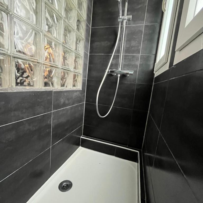 Alexander Home with parking and terrace - Appartement 2 Chambres - 5