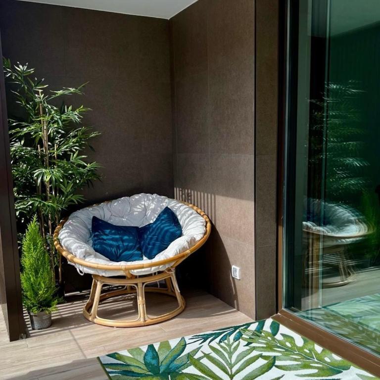 San Fermin Centro II - Three-Bedroom Apartment with View - 10