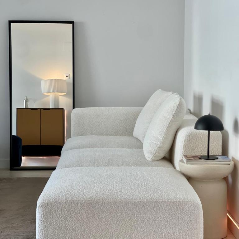 San Fermin Centro II - Three-Bedroom Apartment with View - 1