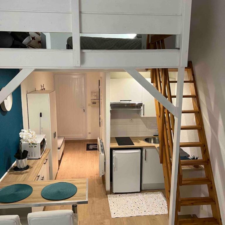 Refuge sur la corniche ! 5 minutes de St-Gilles - Apartment mit 1 Schlafzimmer - 3