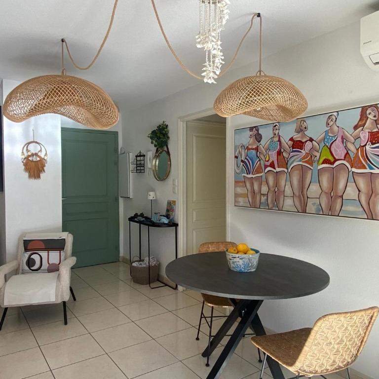 Bikini, an apartment near the square - Apartment - 26