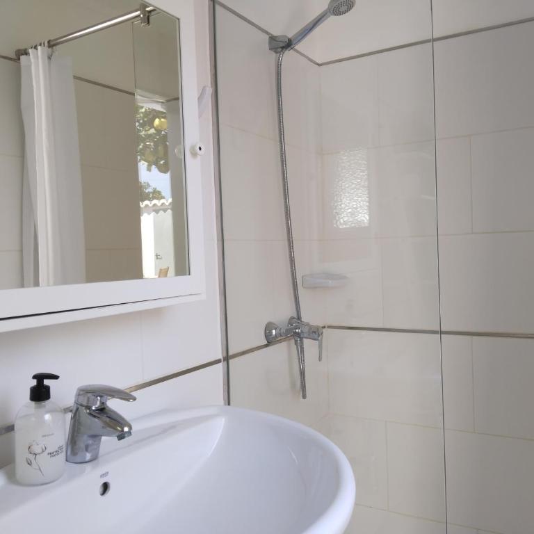 SA MARINA Alcudia House - Three-Bedroom House - 32