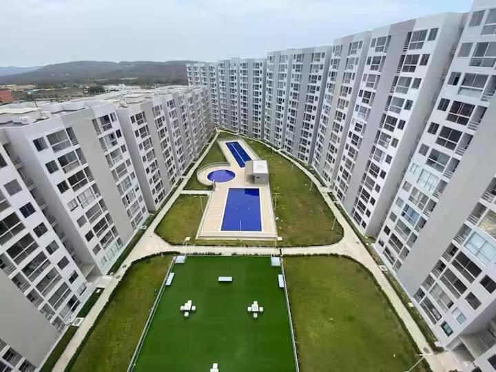 Nice apartment on the 11th floor with pool and park view - Two-Bedroom Apartment - 37