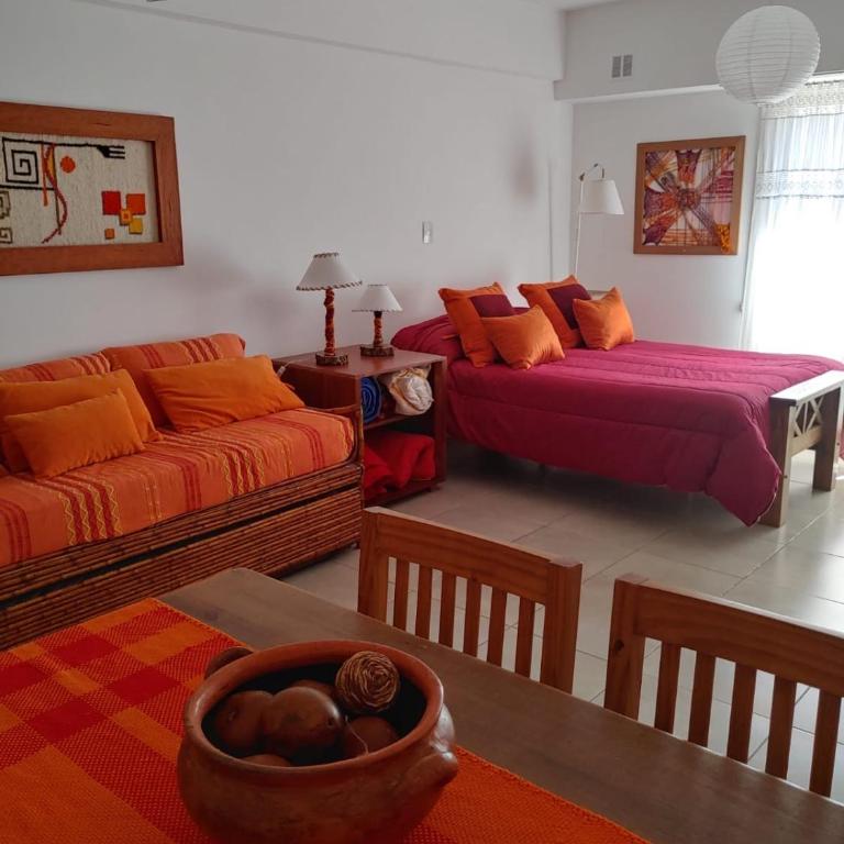 Ines Casamar Excelente departamento a 50 mts del mar y a 15 cuadras del centro MONOAMBIENTE - One-Bedroom Apartment with City View - 3