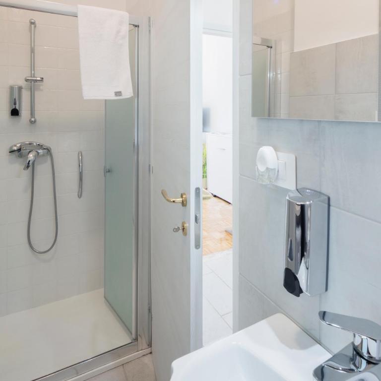 Cuneo Centro -Elegante Dimora con Parcheggio&Bici - Appartement 1 Chambre - 10